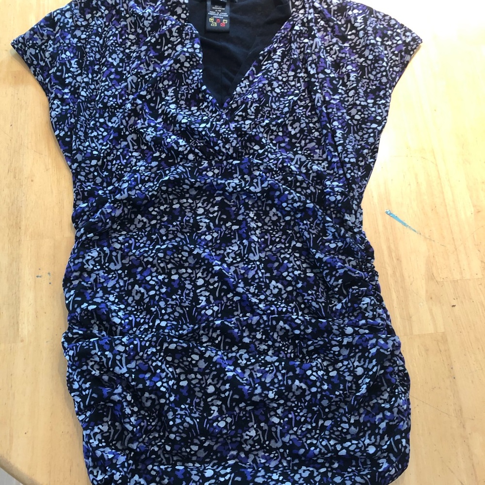 Unlisted maternity blouse